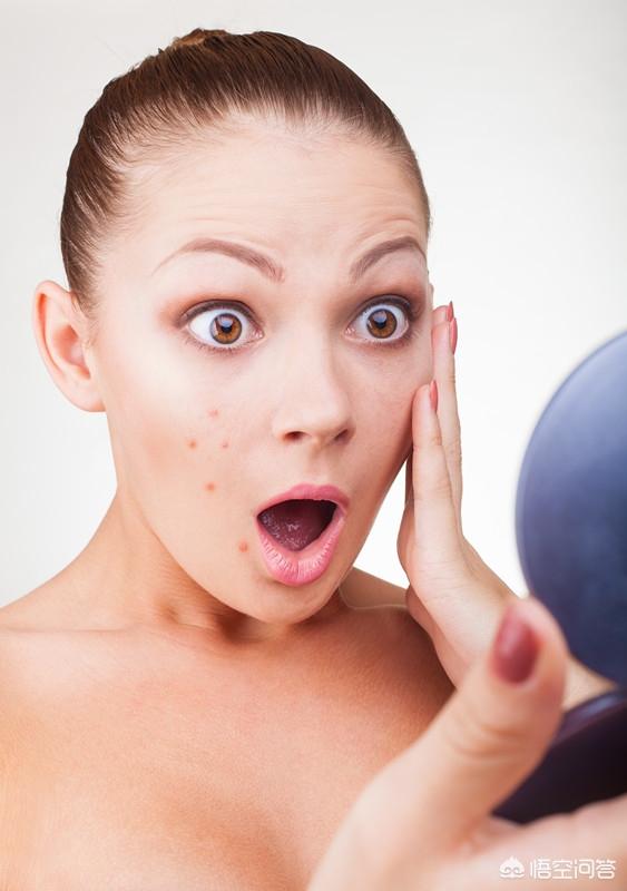 脸上长痘痘适合吃什么食物
