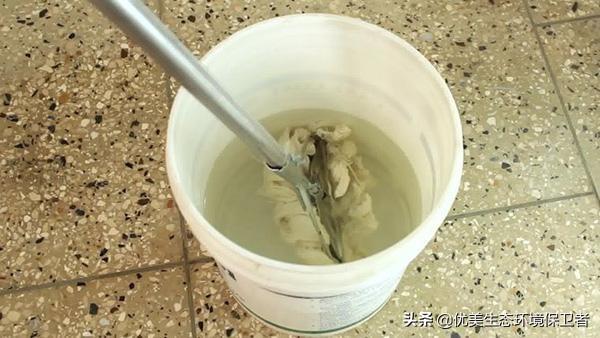 下雨的味道究竟是什么的味道(下雨的味道是什么菌)