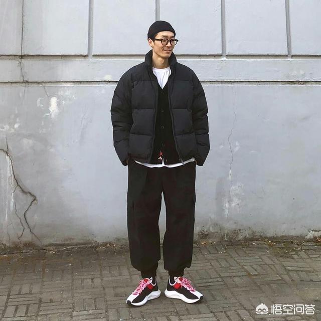 有点矮,腿比较粗但身材还不错的男生穿衣服该怎么搭配(矮胖男该怎么穿搭)