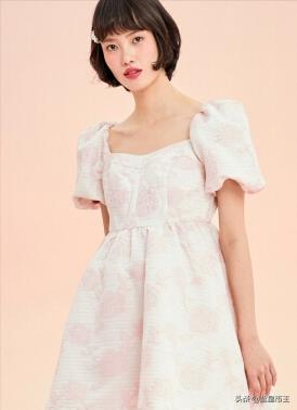 可爱风是怎样一种搭配18岁还能再可爱下去吗