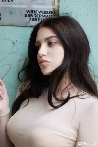 豆瓣高达9.1分!蒋欣“毁脸式”演技出彩,谁还说她演不了女主