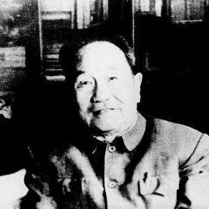 课文灯笼结尾表达的情感是什么呀