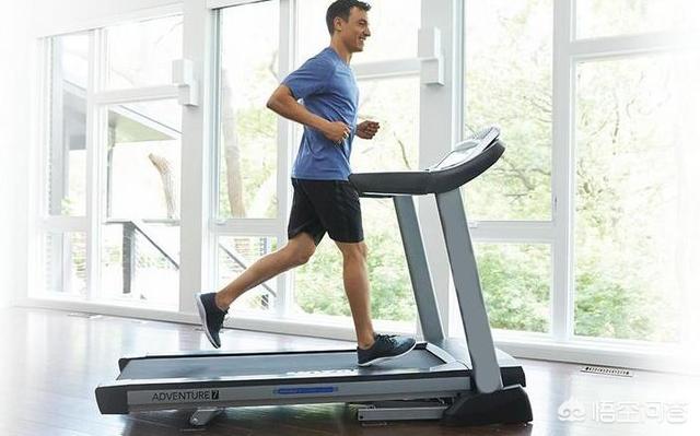 每天快步走减肥养生,每天早上坚持跑15分钟和快走15分钟，能瘦下来吗