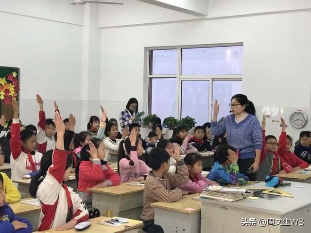 现在很多教研员只会评课、不会讲课，你怎么看(教研员评课从几个方面评)