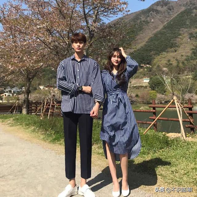 有哪些大学生可以穿的情侣装店铺求推荐