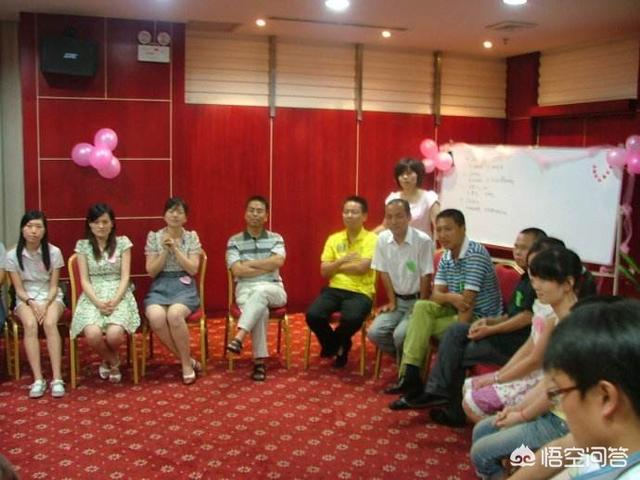 拉黑了相亲男还能挽回吗:拒绝过自己的相亲男,一年后再次出现,这回头草吃还是不吃