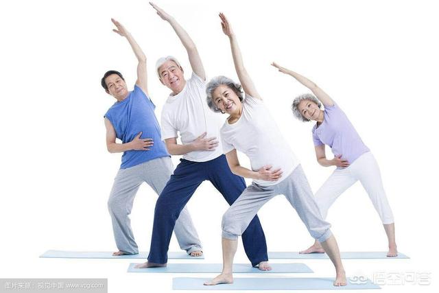国外时尚养生,Fashion的瑜伽是否适合老年人呢