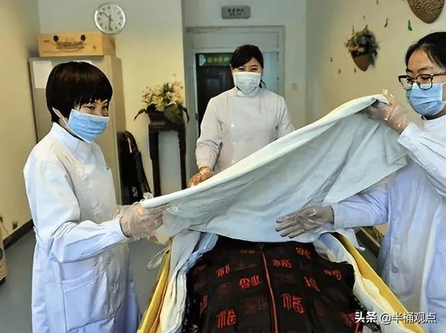 皇室蜂能量养生垫,古代人死后会马上将肛门堵住,现代人还这样做吗为什么