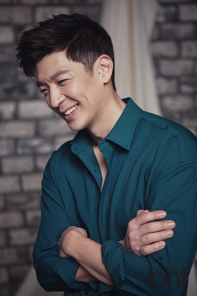 纠缠挽回男友一年:在一起一年,提了分手又让我等他,值得吗