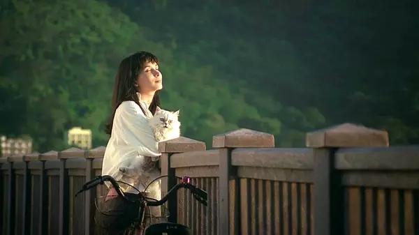 《战狼2》里的女护士演员是什么来历