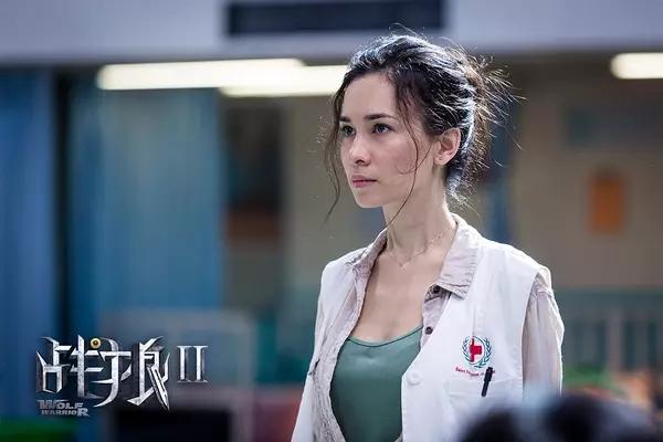 《战狼2》里的女护士演员是什么来历
