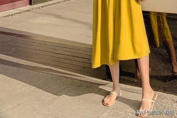 黄色裙子搭配什么鞋子比较好看