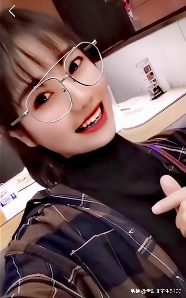 跟前女友分手后她结婚了,感觉自己不会再爱了怎么办