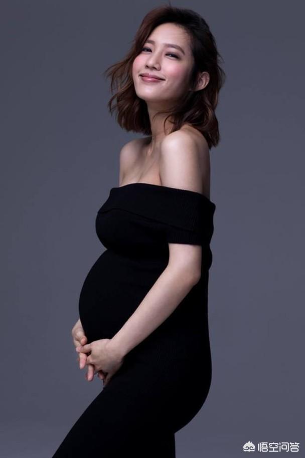 哪个女明星怀孕的大肚照最美