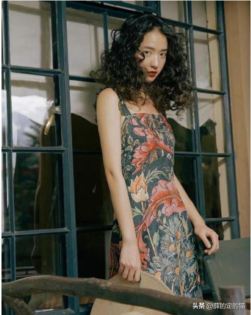 给你四百元,你如何搭配出一套简易的学生适用的穿搭系列