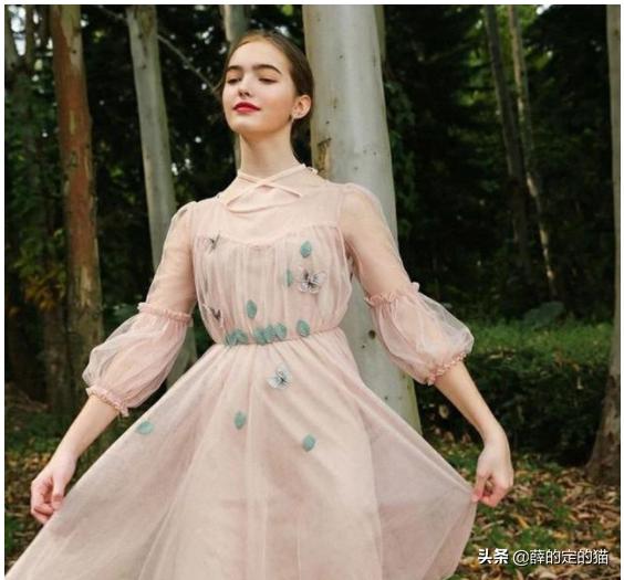 给你四百元,你如何搭配出一套简易的学生适用的穿搭系列