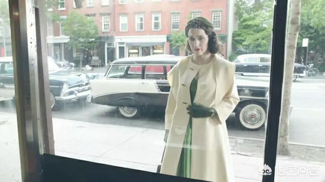 哪些电影中的服装搭配穿衣风格值得大家来推荐的(都市服装形象电影 有哪些)