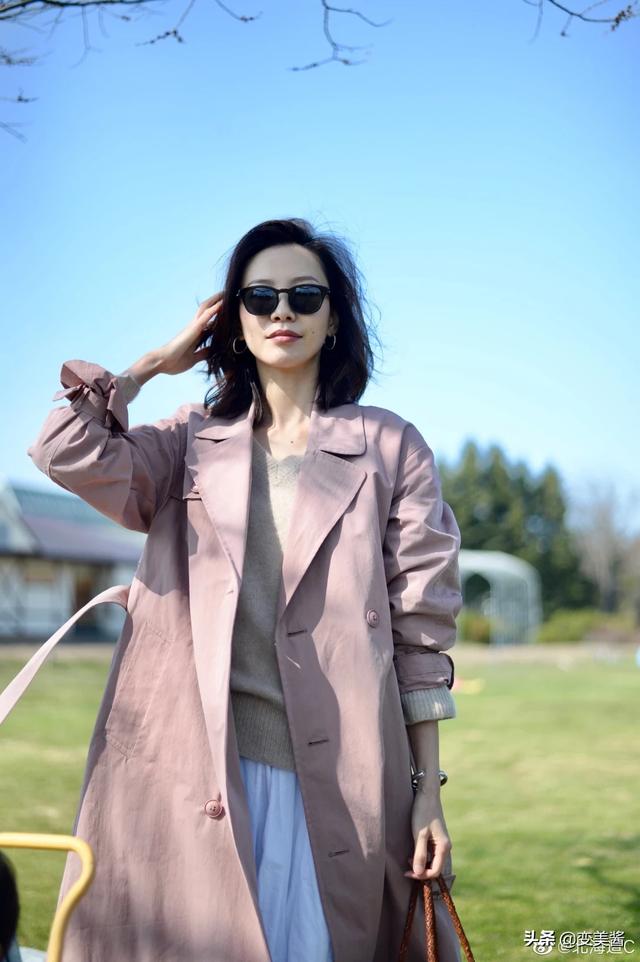 穿衣讲究的女人,都是怎样的