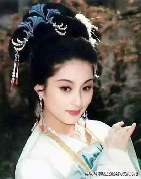 三十多岁才感觉人生一世毫无意义,还不如猴子轻松自在,您觉得呢