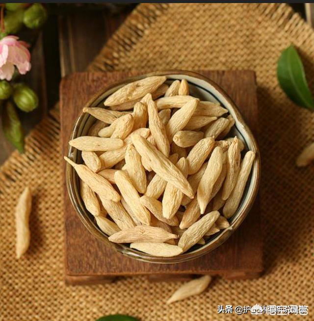 麦冬 养生,黄芪，黄精，麦冬，北沙参，五味子一起煮水喝有什么功效作用