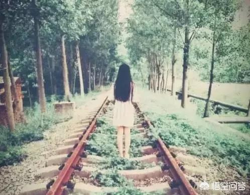 见面挽回女朋友:和女朋友分手了，还可以见面吗(分手后再见面他还是抱了我)